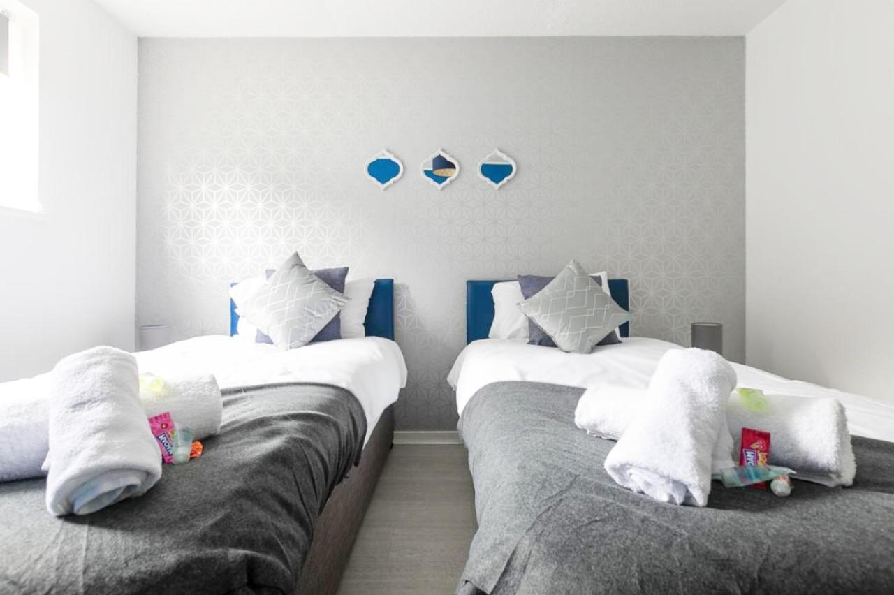 Emerald House Leisure & Contractors Peterborough Ngoại thất bức ảnh